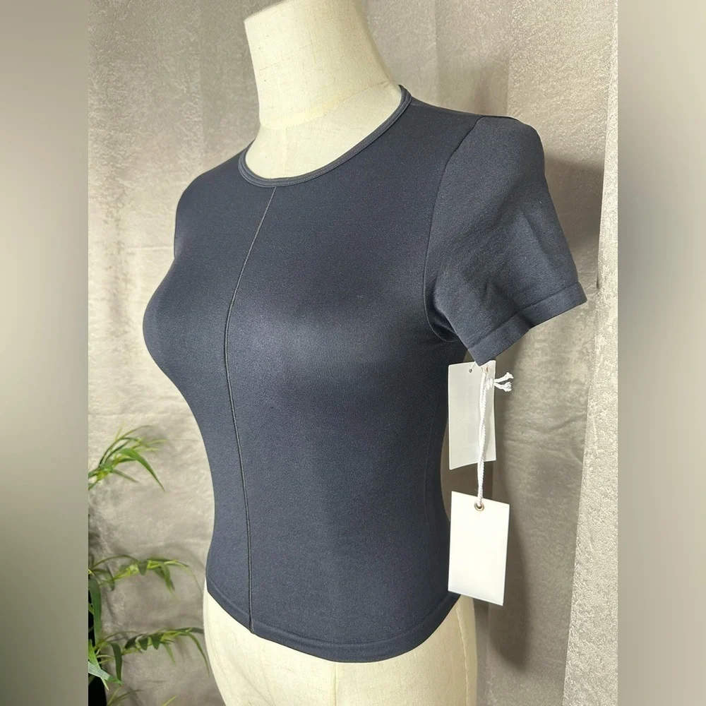 NWT GOOD AMERICAN Women’s So Soft Sculpted Tee in Black001 Sz 00/0